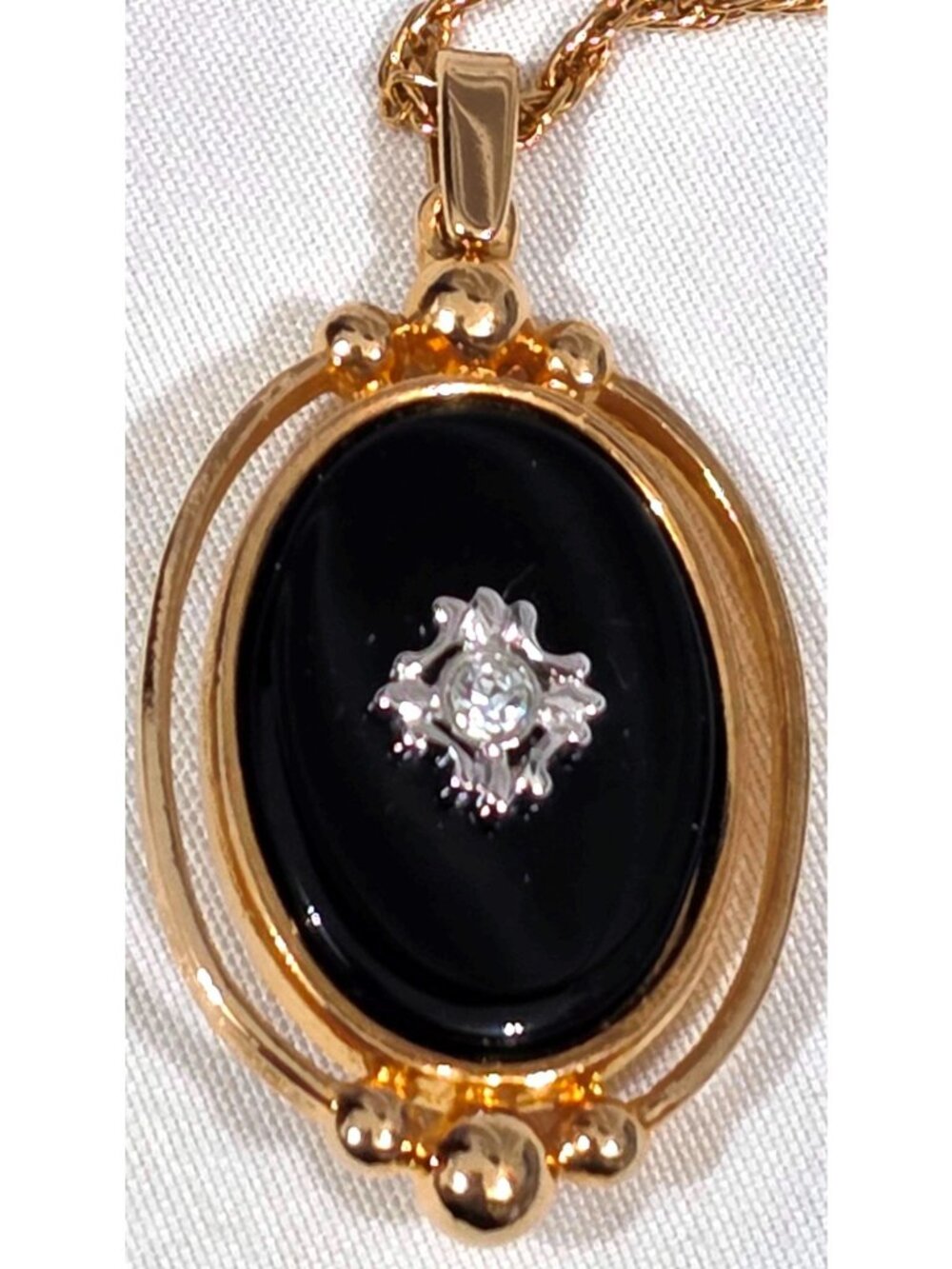 Avon VICTORIAN style REVERSIBLE PENDANT NECKLACE black onyx gold-tone 20" chain - Picture 14 of 16